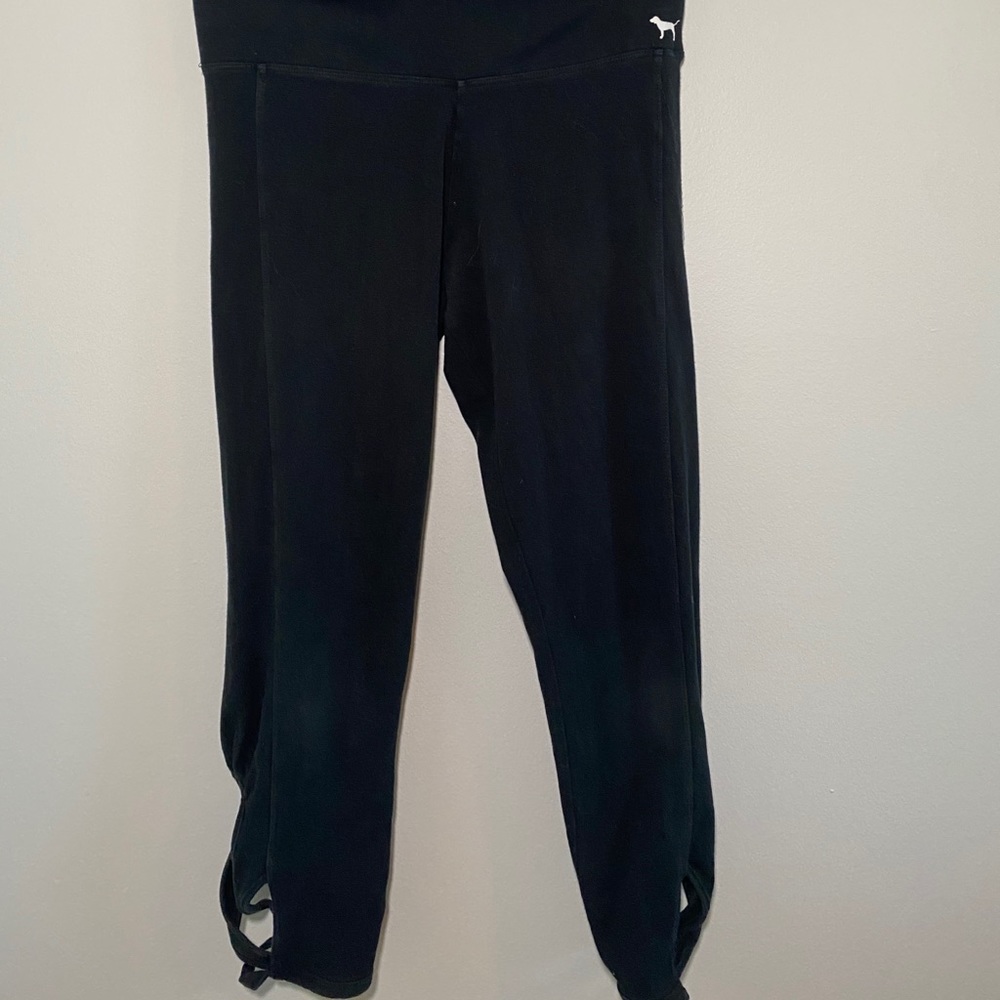 PINK high waisted cropped leggings